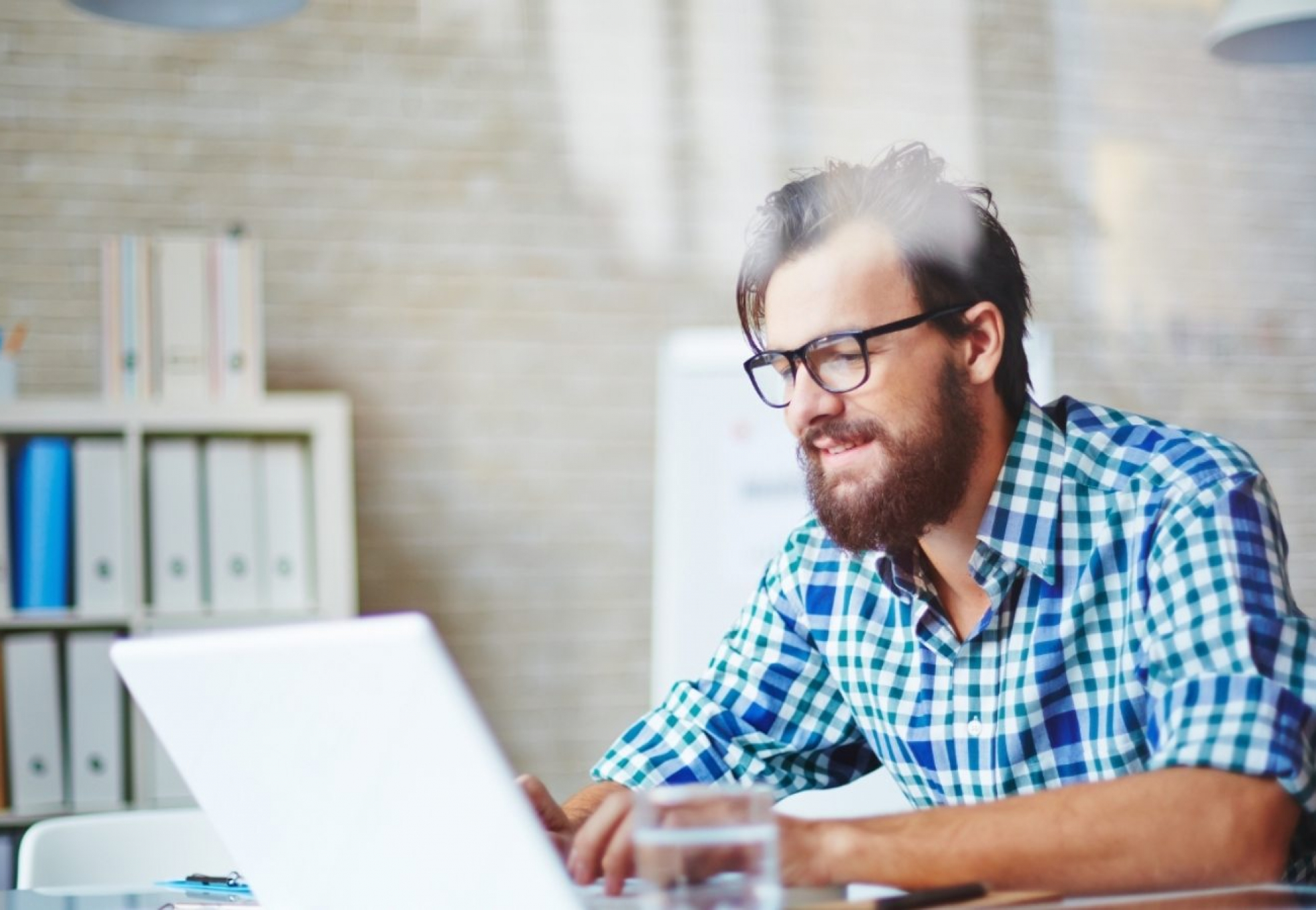 Mask-Group-47@2x-1600x900